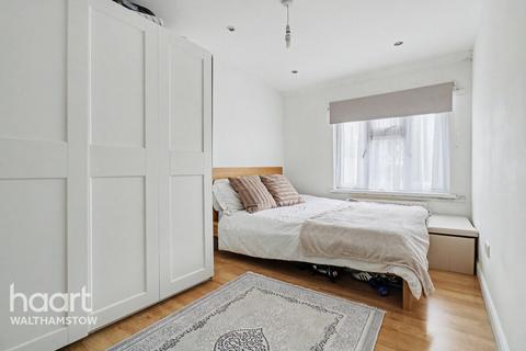 3 bedroom terraced house for sale, Cheney Row, Walthamstow