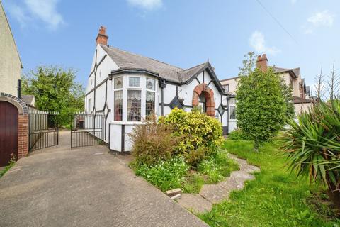 4 bedroom bungalow for sale, Brookhill Street, Stapleford, Nottingham, Nottinghamshire, NG9
