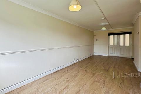 4 bedroom semi-detached house to rent, Percheron Drive, Luton, Bedfordshire, LU4