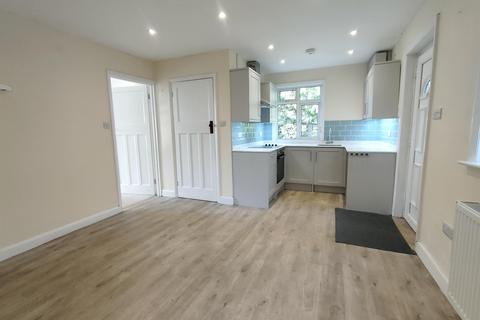 2 bedroom semi-detached house to rent, Royal Oak Lane, High Hurstwood TN22