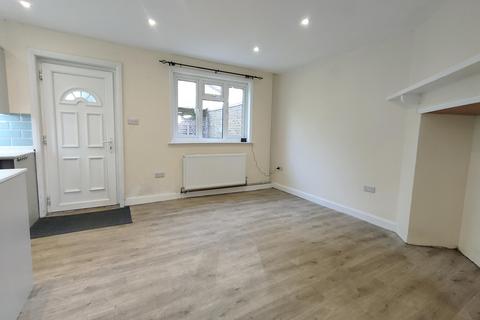2 bedroom semi-detached house to rent, Royal Oak Lane, High Hurstwood TN22