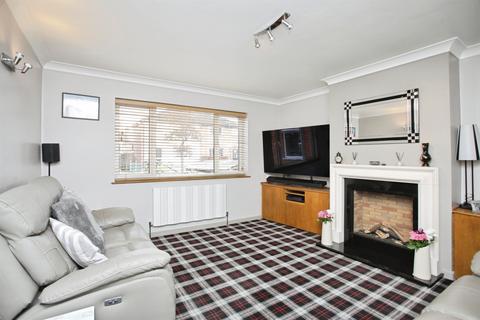 3 bedroom semi-detached house for sale, Maple Grove, Rugby