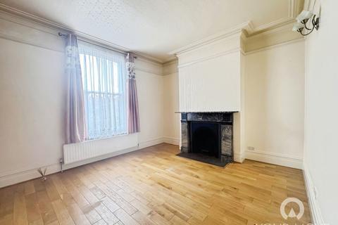 1 bedroom flat to rent, Windmill Street, Gravesend DA12