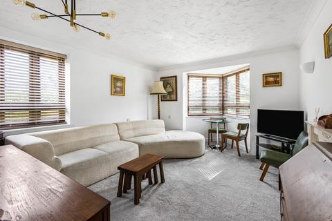 1 bedroom retirement property for sale, Beaumonds, St Albans, AL1