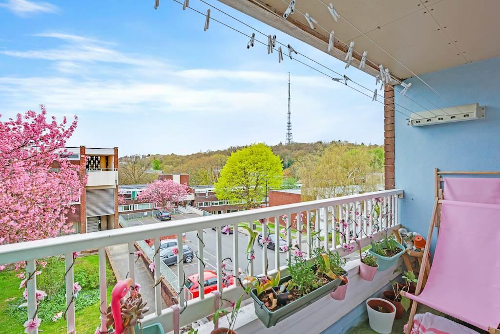Balcony view, balcony