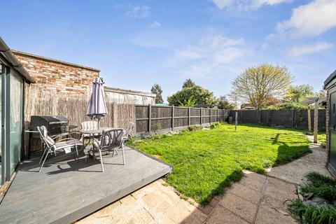 3 bedroom semi-detached house for sale, Newport Close, Chelmsford, Essex