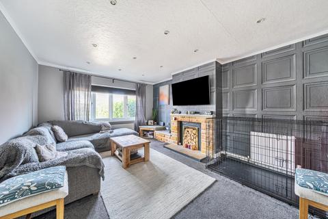 3 bedroom semi-detached house for sale, Newport Close, Chelmsford, Essex