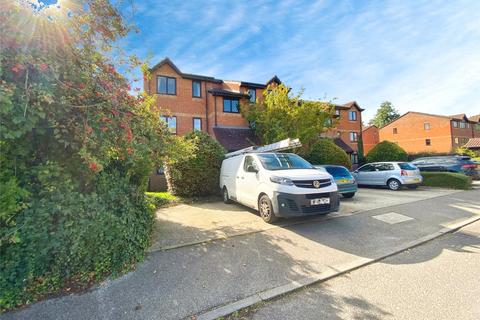 1 bedroom flat for sale, Courtlands Close, Hertfordshire WD24