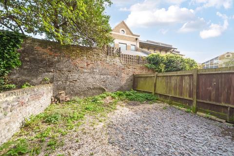 2 bedroom flat for sale, Blythe Road, Brook Green, London, W14