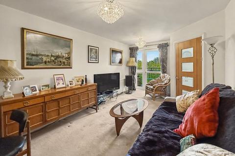 1 bedroom flat for sale, Broadfield Court, Park View Road, Prestwich, M25