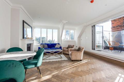 3 bedroom flat for sale, Parkside Gardens, London, SW19