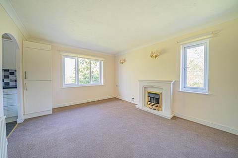 undefined, Shelly Crescent, Shirley, B90