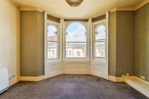 Studio for sale, Farncombe Road, Worthing