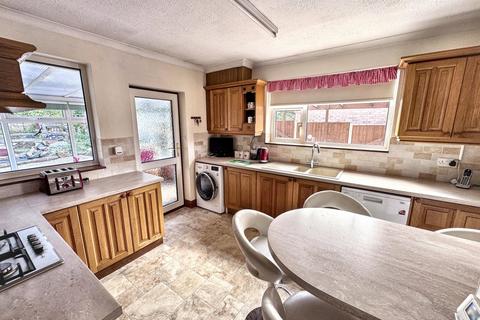 3 bedroom detached bungalow for sale, Mereside, Soham