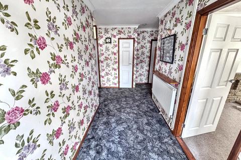 3 bedroom detached bungalow for sale, Mereside, Soham