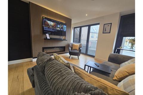 2 bedroom townhouse for sale, Radley Court, Mirfield, WF14