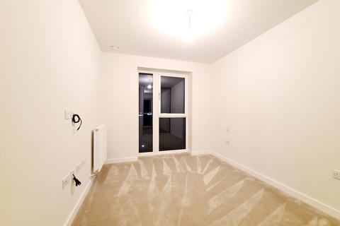 1 bedroom flat for sale, The Arches, WD17 2AW