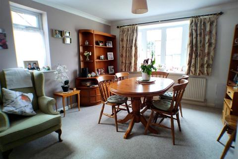 4 bedroom detached house for sale, Fairfield Street, Bingham, Nottingham