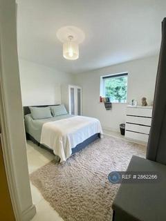 2 bedroom flat to rent, St. Andrews Close, Canterbury, CT1