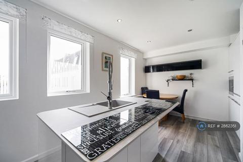 undefined, St Stephen's Rd, Cheltenham, GL51