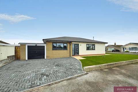 3 bedroom detached bungalow for sale, 10 Rees Avenue, Rhyl, LL18 3SE