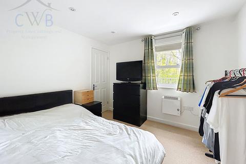 2 bedroom flat for sale, High Street, Red Lion House, ME6