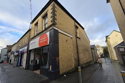 End of terrace house for sale, Pool Street, Caernarfon, Gwynedd, LL55