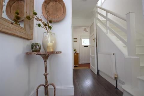 3 bedroom semi-detached house for sale, Sweetbrier Lane, Exeter EX1
