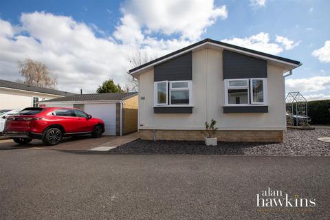 2 bedroom park home for sale, Lillybrook Estate, Lyneham, Chippenham