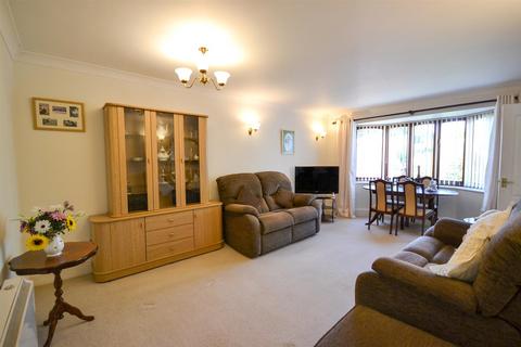 undefined, Shelford Road, Radcliffe-On-Trent, Nottingham
