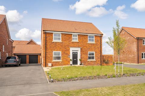 Detached house - Edwards Road, Postwick