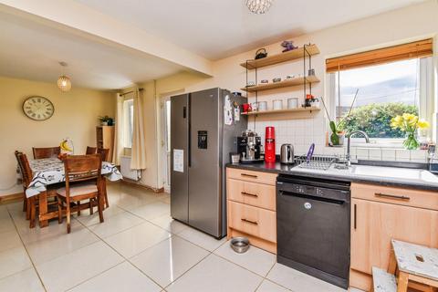 4 bedroom terraced house for sale, Grove Mead, Frome