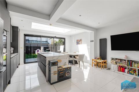 4 bedroom terraced house for sale, Cornwall Avenue, London, N3