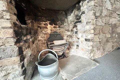 3 bedroom barn conversion to rent, Old School House, South Cornelly, Bridgend, CF33 4RH