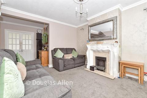 Marston Avenue, Dagenham RM10