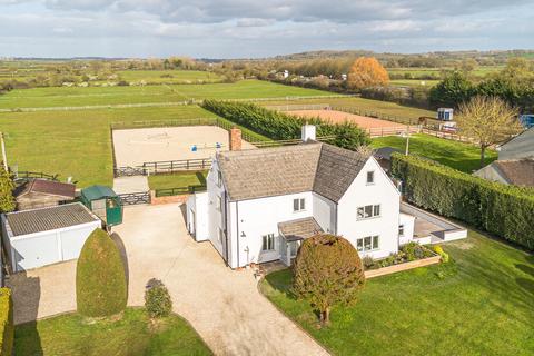 5 bedroom equestrian property for sale, Old Sodom Lane, Dauntsey