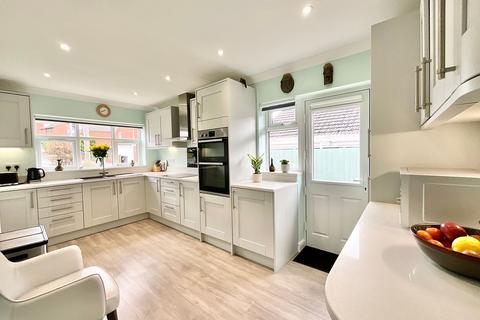 4 bedroom detached bungalow for sale, Kenley Avenue, Stoke-On-Trent ST9