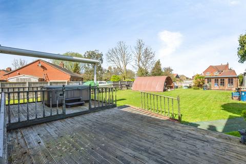 7 bedroom detached house for sale, Common Road, West Somerton, Great Yarmouth