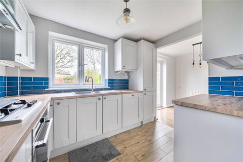 3 bedroom end of terrace house for sale, Mead Way, Bromley