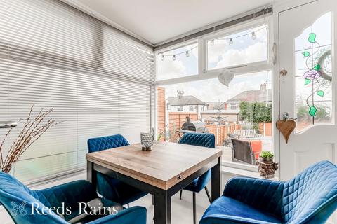 3 bedroom semi-detached house for sale, Coleshill Avenue, Lancashire BB10