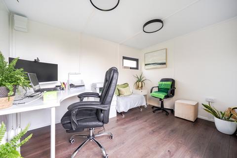 4 bedroom end of terrace house to rent, Langley Walk, Woking, Surrey, GU22