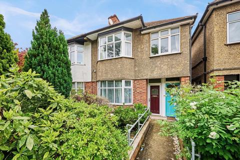 2 bedroom maisonette to rent, Kirkdale, Sydenham