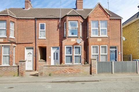 3 bedroom terraced house for sale, St. Peters Road, March PE15