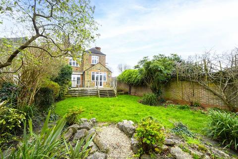 5 bedroom semi-detached house for sale, Becmead Avenue, London SW16