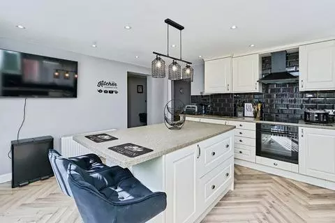 4 bedroom bungalow for sale, Walsall