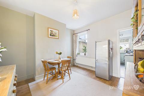 2 bedroom terraced house for sale, Forest Road, Burton-on-Trent