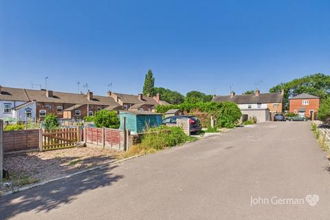 2 bedroom terraced house for sale, Forest Road, Burton-on-Trent