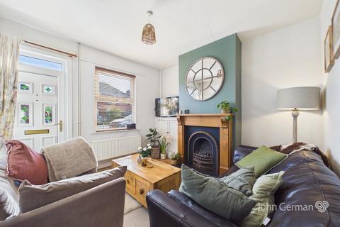 2 bedroom terraced house for sale, Forest Road, Burton-on-Trent