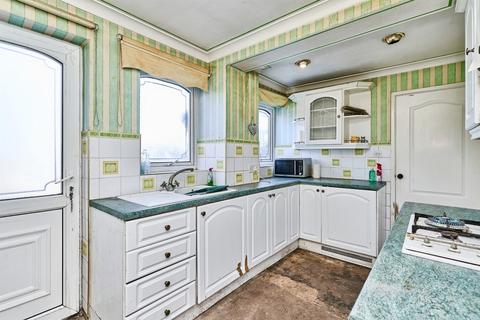 3 bedroom semi-detached house for sale, Gorey Close, Willenhall