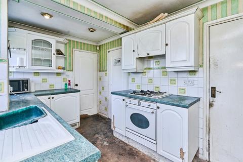 3 bedroom semi-detached house for sale, Gorey Close, Willenhall